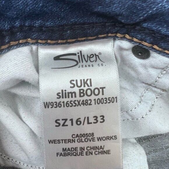 Size 16 Silver Jeans Cut off Denim Shorts - Picture 8 of 9